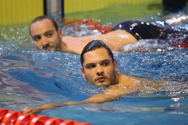 Florent Manaudou et Jeremy Stravius le 7 février 2016 au Golden à Amiens. 