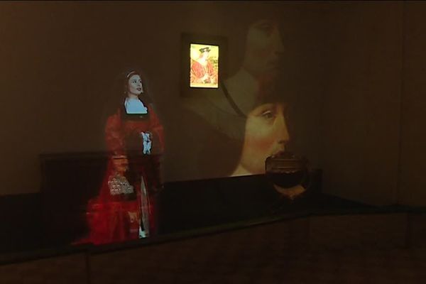 L'hologramme de Marguerite d'Autriche au Monastère royal de Brou