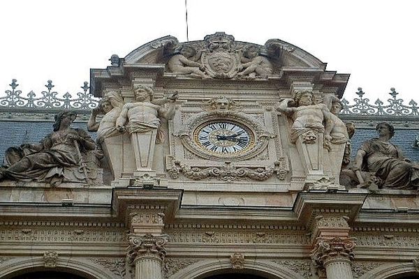 Horloge du bâtiment de la bourse de Lyon