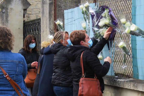 Un hommage a été rendu localement à Audrey Adam le 17 mai.