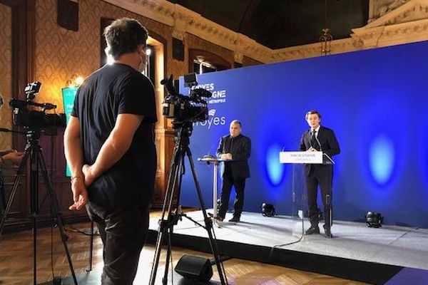 Ce samedi 9 mai, le Maire de Troyes François Baroin a présenté son plan local de déconfinement. 