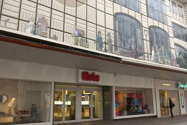 Le magasin Globe est implanté au centre-ville de Mulhouse