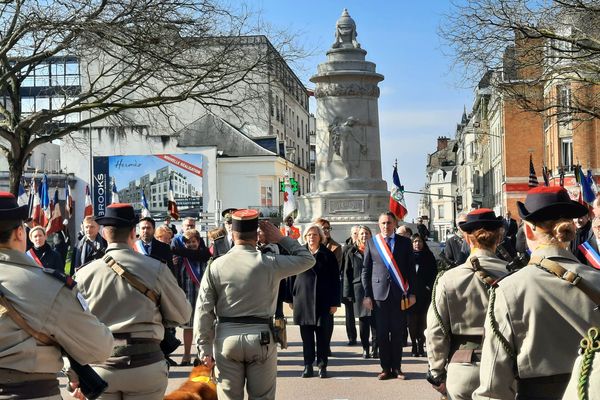 La cérémonie s'est tenue en fin de matinée ce 8 mars 2024.