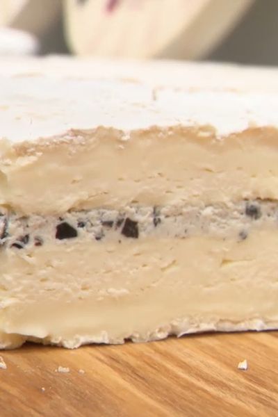 Le brie de Meaux à la truffe est devenu un vrai succès à l'approche des fêtes.