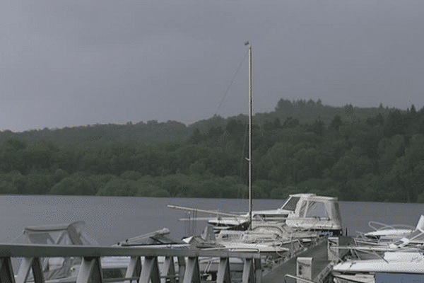 Avec un printemps maussade, Vassivière n'a pas attiré les touristes sur les bords du lac