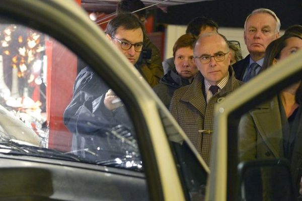 Le ministre de l'Intérieur Bernard Cazeneuve, s'est rendu à Nantes dès lundi soir