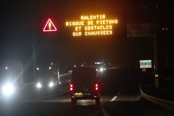 Sur l'A16. Image d'archives.