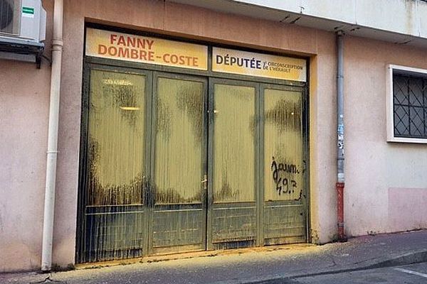 Montpellier - la permanence vandalisée de la députée PS Fanny Dombre-Coste - 28 mars 2017.