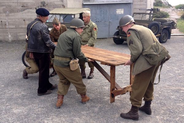 La table de la reddition est désormais visible au Grand Blockhaus à Batz-sur-Mer