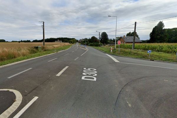 Le piège a été tendu à ce carrefour situé à Houdain-lez-Bavay (Nord).