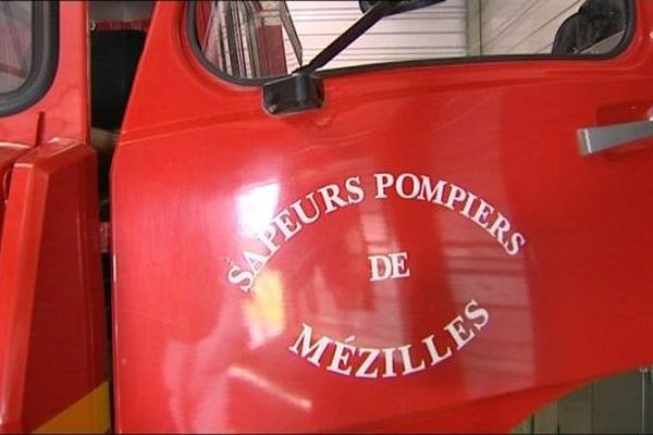 La caserne de Mézilles (Yonne) va demeurer fermée au 1er janvier prochain.