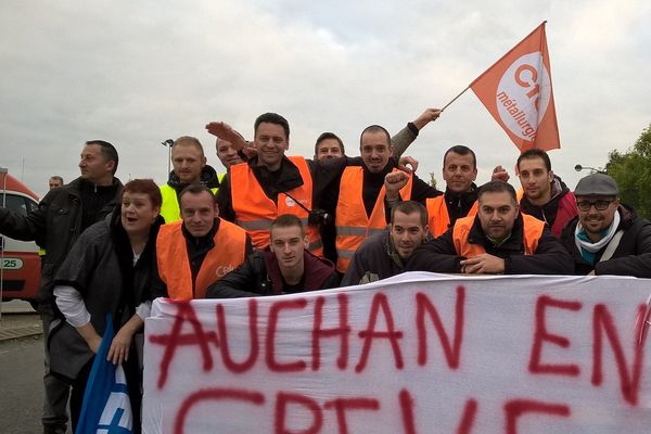 Fayet (02) : les salariés de Auchan sont en grève