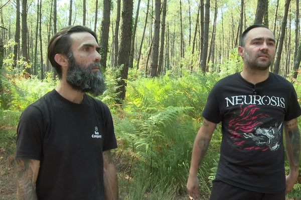 Grégoire Caussèque, chanteur du groupe "A Terre" et Jérémy Bégaud, musicien du groupe "Tattva" ont initié l'album "Terre de cendres" au profit des sapeurs pompiers