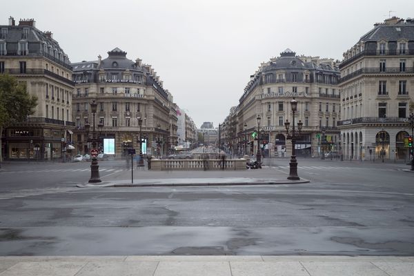 La place de l'Opéra à Paris, lors de la journée sans voiture en 2015.