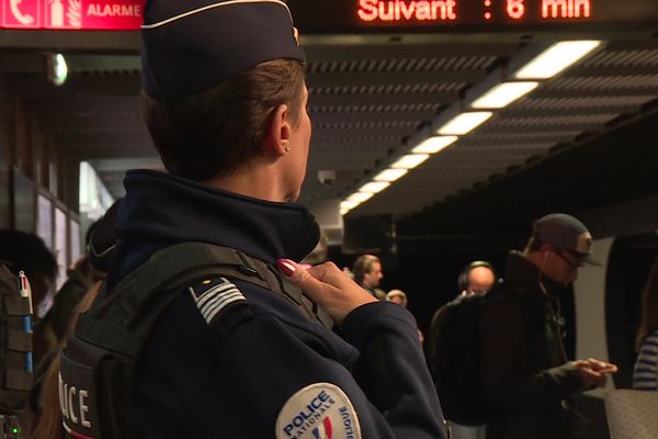 Présence policière dans le métro de Lyon - 16/9/24