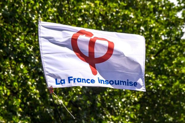 Les insoumis marseillais s'interrogent sur l'union des gauches