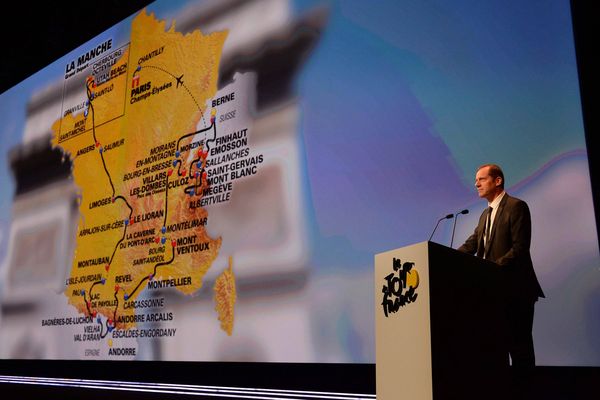 Présentation du Tour de France 2016, depuis le palais des congrès, porte Maillot à Paris par Christian Prudhomme.