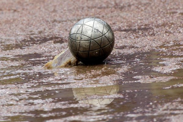 L'agresseur a frappé son ex-compagne à la tête avec une boule de pétanque 