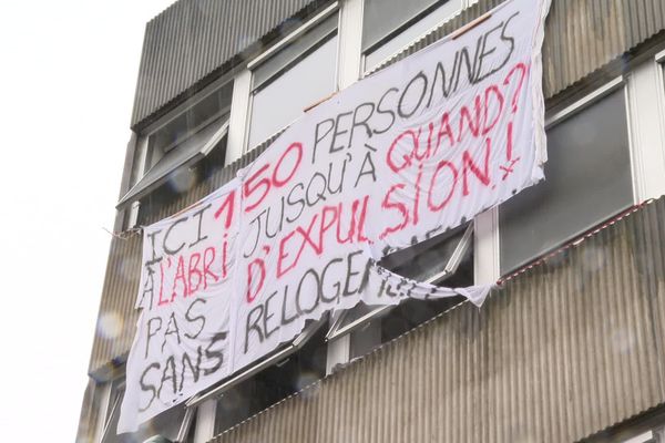 Illustration, un immeuble squatté à Nantes.