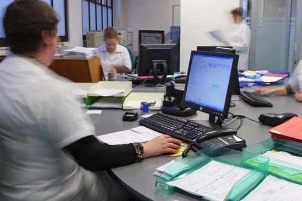 L’assistant(e) médical(e) soulage le médecin dans ses tâches quotidiennes et administratives