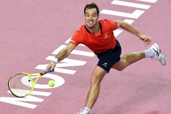 Richard Gasquet lors de sa demi-finale contre l'allemand Dustin Brown pour le tournoi ATP à Montpellier