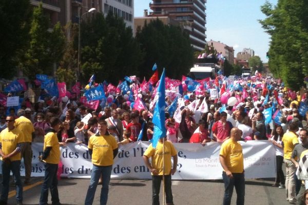 Le cortège est parti en début d'après-midi de la place du fer à cheval à Toulouse