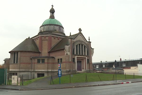 L'église de Sainte-Thérèse est un édifice de type Arts déco datant des années 1930.