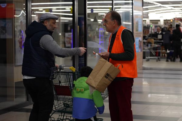 Collecte de la Banque alimentaire à Limoges en novembre 2023