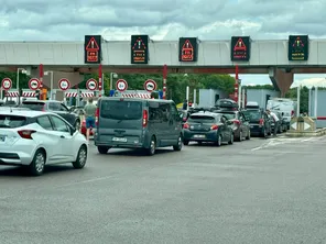 Une employée décède au péage de Saint-Avold sur l'A4 après avoir été percutée par un automobiliste.