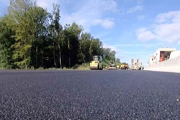 Dès mardi 16 octobre, les automobilistes pourront emprunter la rocade nord du Havre reliant Harfleur à l'aéroport.