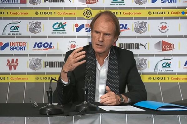 Bernard Joannin, lors de la conférence de presse organisée par l'Amiens SC, le 29 mai 2019.