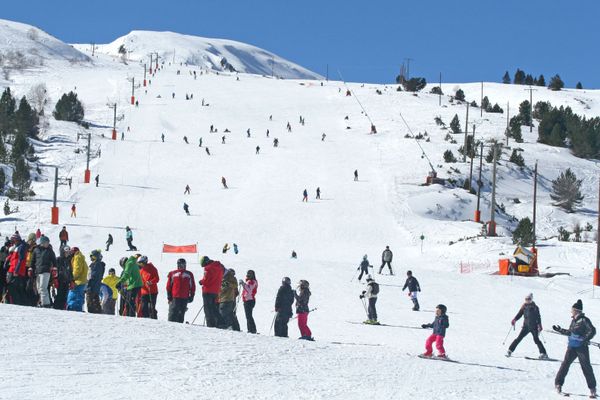 Prive De Ski A Noel Une Catastrophe Economique Pour Les 6 Stations De Sports D Hiver Des Pyrenees Orientales