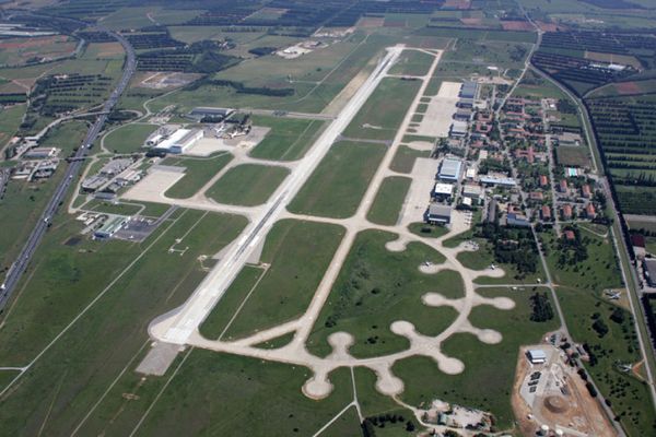 Un avion s'est écrasé au décollage mardi 10 octobre 2023 à l'aéroport Nîmes-Garons.