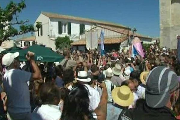 Les Saintes-Maries-de-la-Mer, point de rassemblement annuel des gitans de toute l'Europe