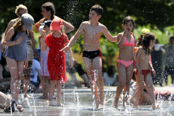 Illustration Canicule au Miroir d'Eau à Nantes