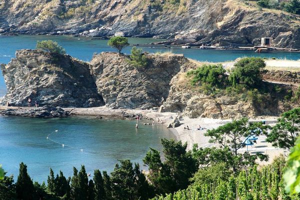 Sentier du littoral dans les Pyrénées-Orientales