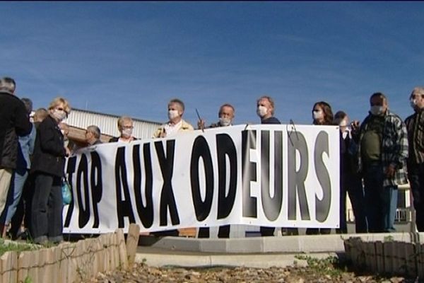 Depuis la création du centre, les riverains supportent des mauvaises odeurs