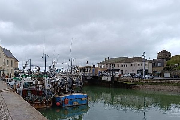 Ciel sombre sur la Normandie