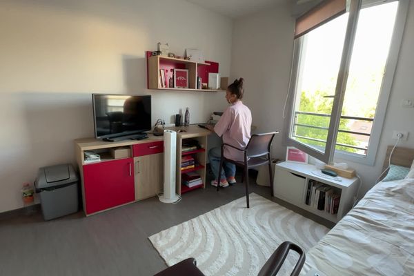 Seulement 22 520 logements sont disponibles, un chiffre largement insuffisant pour répondre à une demande qui s'élève à plus de 50 000 étudiants.