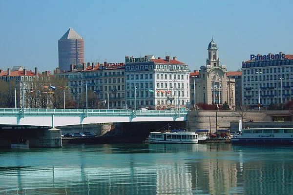 Vue de Lyon- Archives