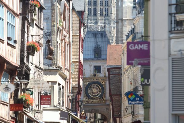 4,5 millions de tourismes ont visité Rouen entre mai et mi-juillet, selon l'office de tourisme.