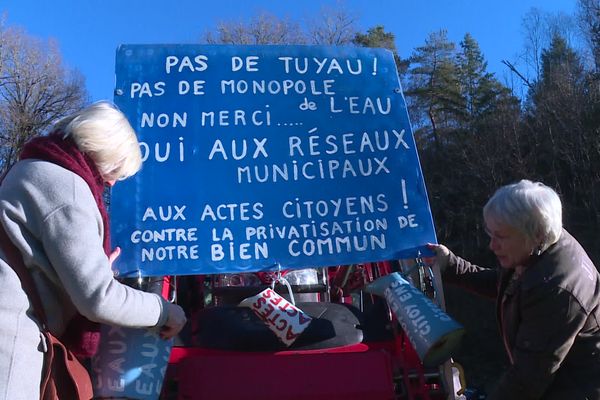 Mobilisation contre le prjet de raccordement en eau du plateau de la Xaintrie au bassin d'Argentat