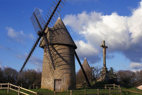 Le Mont des Alouettes et ses moulins