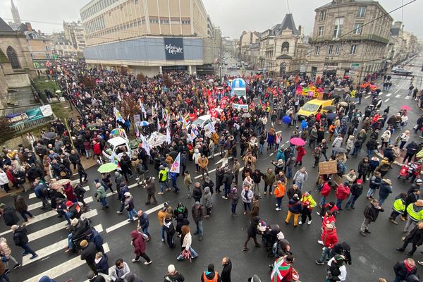 La 2e journée d'action avait rassemblé à Limoges 38 000 personnes (selon les syndicats), 9500 (selon la police).