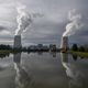 La centrale de nucléaire EDF de Golfech prélève de l'eau dans la Garonne pour assurer le refroidissement de ses unités de production.