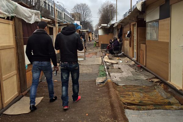 Le camp de Roms du boulevard Ney, dans le 18ème arrondissement de Paris.