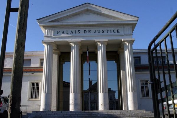 Palais de Justice de Saint-Gaudens (31)