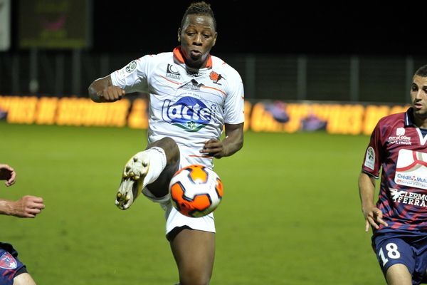 LOrs de la rencontre entre le Clermont Foot et le Stade Lavallois, le 16 août 2013