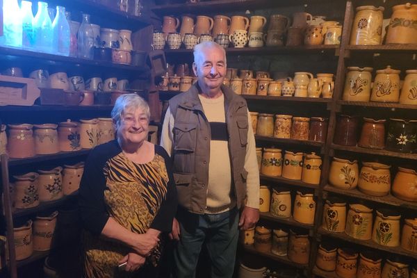 Francine et Jean-Paul Koebel, propriétaires du musée.