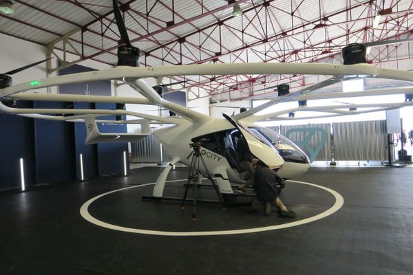 Les taxis volants ne sont pas encore autorisés à transporter des voyageurs.